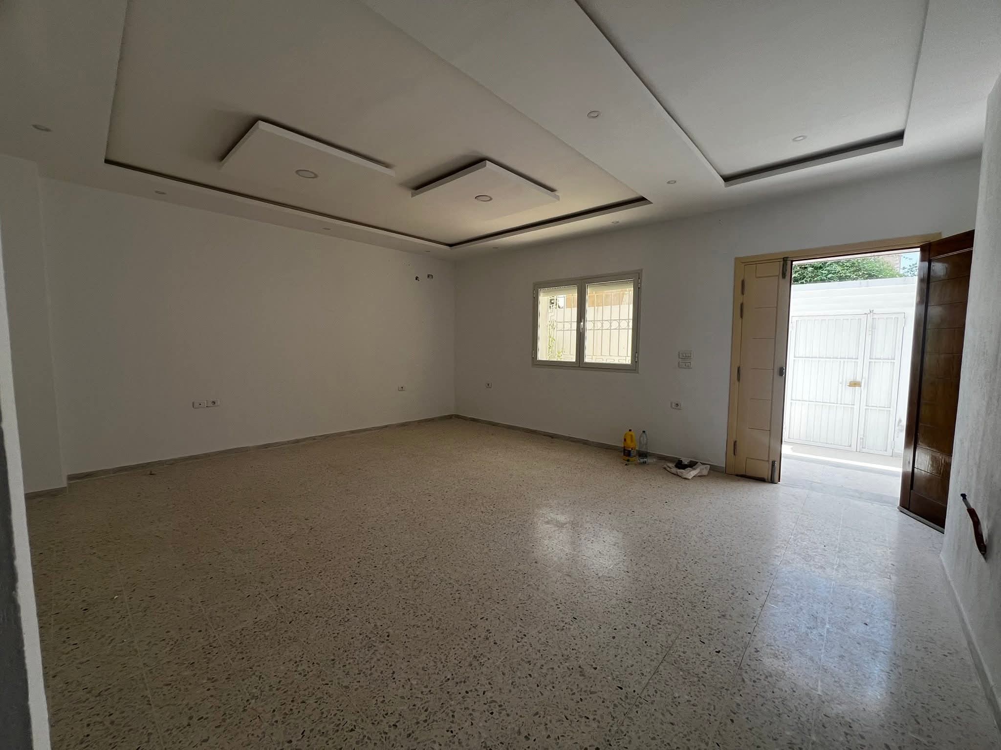 Raoued&nbsp;Cite El Ghazala 1&nbsp;Location&nbsp;Maisons&nbsp;Villa 1600d ghazela
