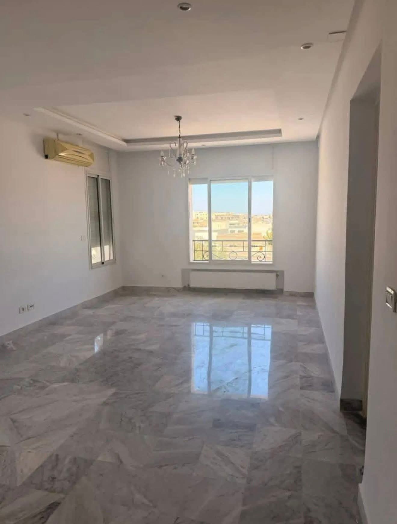 Ariana Ville&nbsp;Riadh Landlous&nbsp;Location&nbsp;Appart. 3 pi�ces&nbsp;S2 1600d riadh el andalous