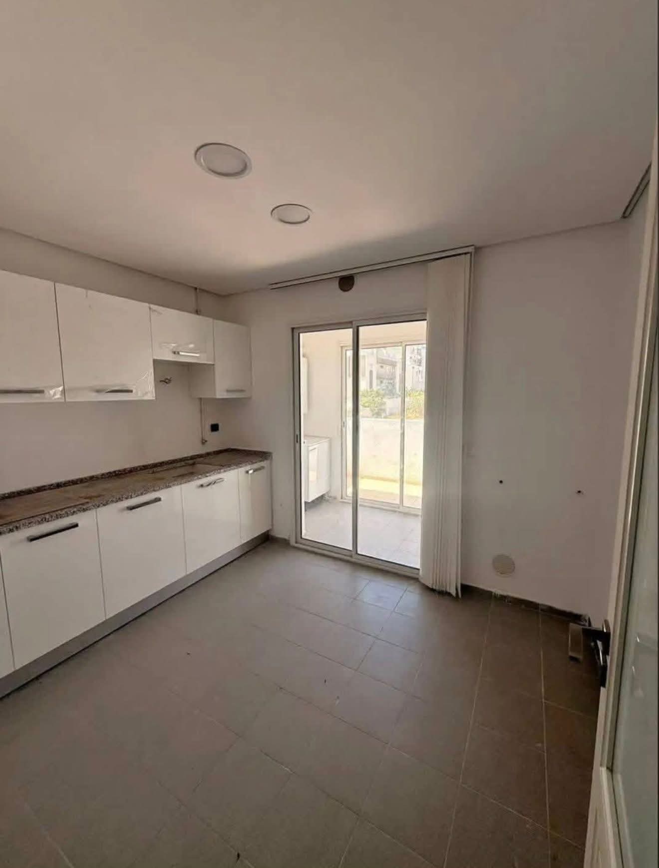 Ariana Ville&nbsp;Riadh Landlous&nbsp;Location&nbsp;Appart. 3 pi�ces&nbsp;S2 1600d riadh el andalous