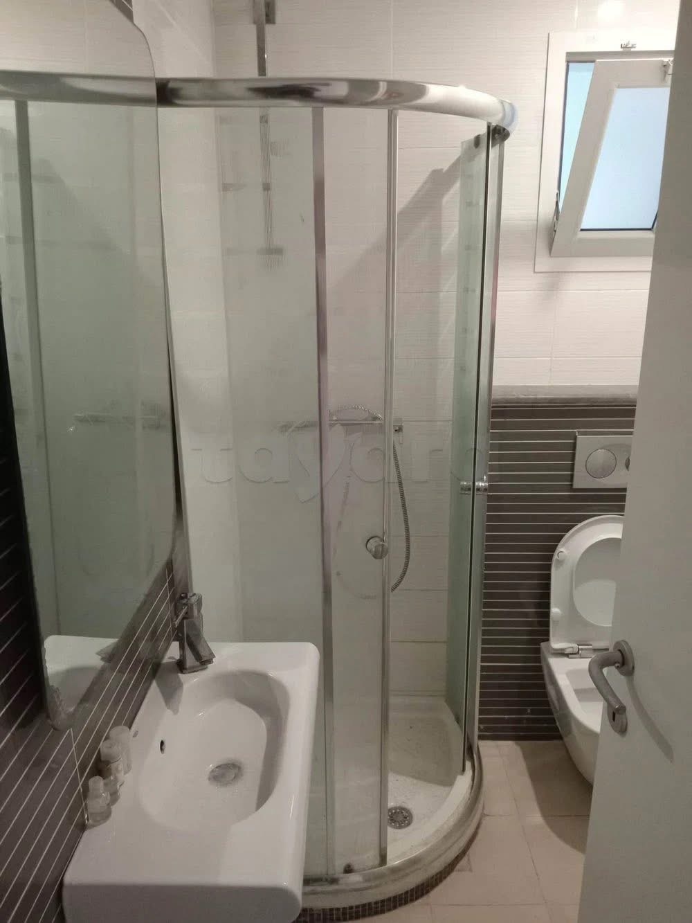 Ariana Ville&nbsp;Cite Ennasr 2&nbsp;Location&nbsp;Appart. 2 pi�ces&nbsp;S1 meuble 1350 d ennasr