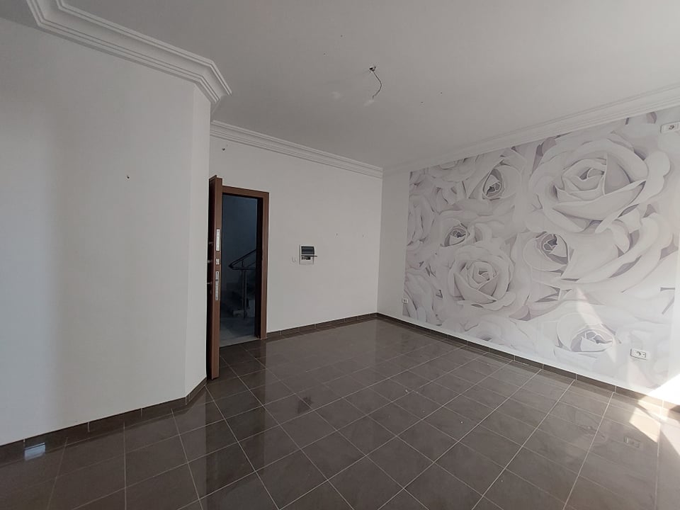 Rades&nbsp;Rades&nbsp;Bureaux & Commerces&nbsp;Bureau&nbsp;Bureau h1 � rades