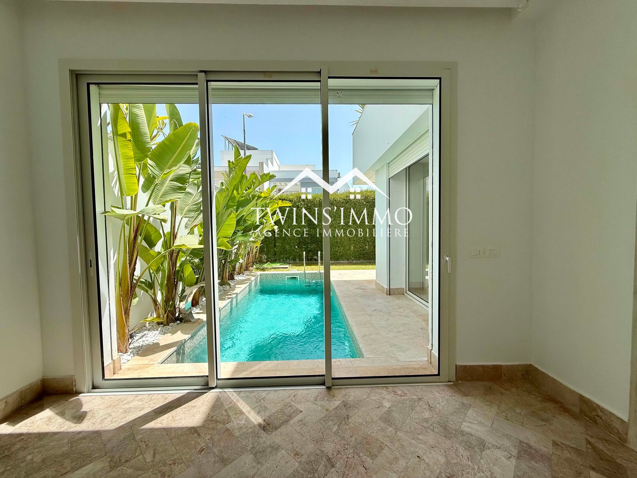 La Marsa&nbsp;Gammart&nbsp;Location&nbsp;Maisons&nbsp;Magnifique villa en s3 � gammarth