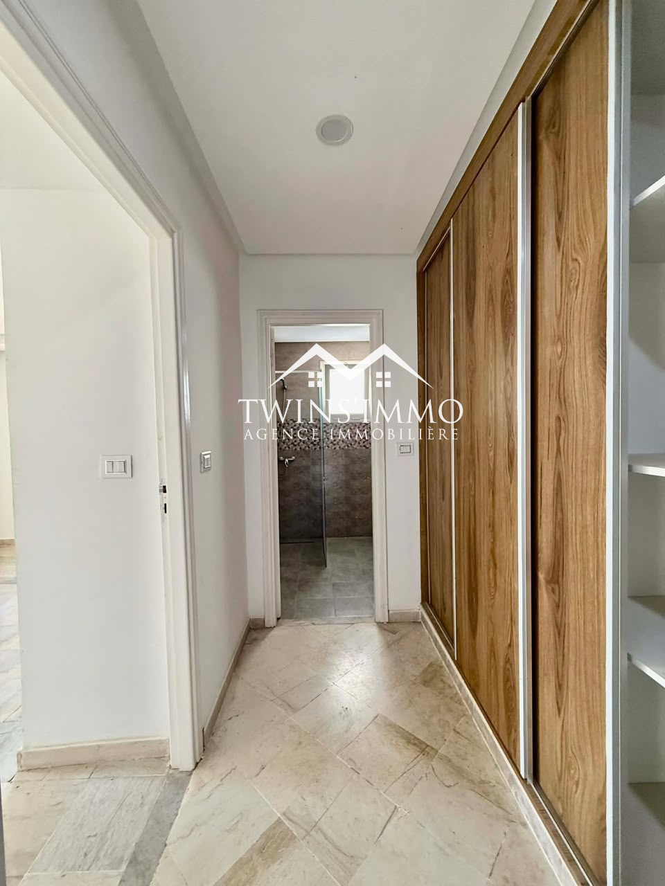 La Marsa&nbsp;Cite Bhar Lazreg&nbsp;Location&nbsp;Appart. 2 pi�ces&nbsp;Appartement s2 � bhar lazreg