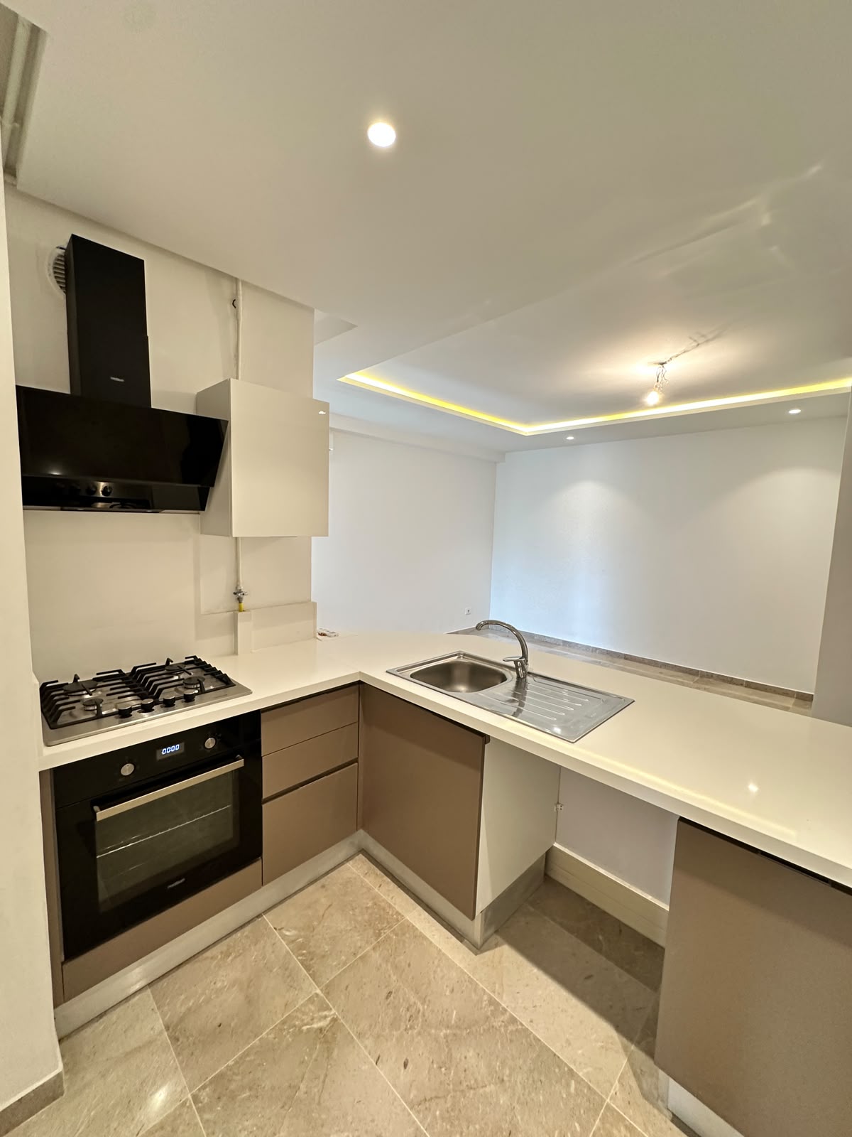 Nouvelle Medina&nbsp;Nouvelle Medina&nbsp;Location&nbsp;Appart. 1 pi�ce&nbsp;S1 haut standing � cit� ennasr