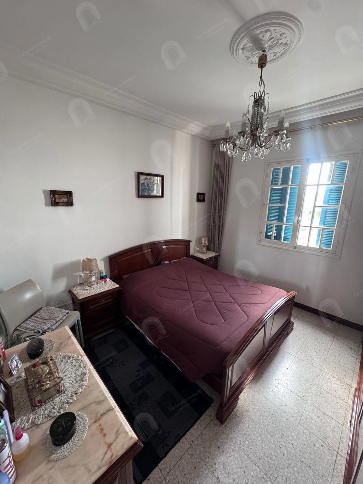 Ettahrir&nbsp;Ettahrir 1&nbsp;Vente&nbsp;Appart. 5 pi�ces+&nbsp;Une villa 2s6 � cit� ettahrir