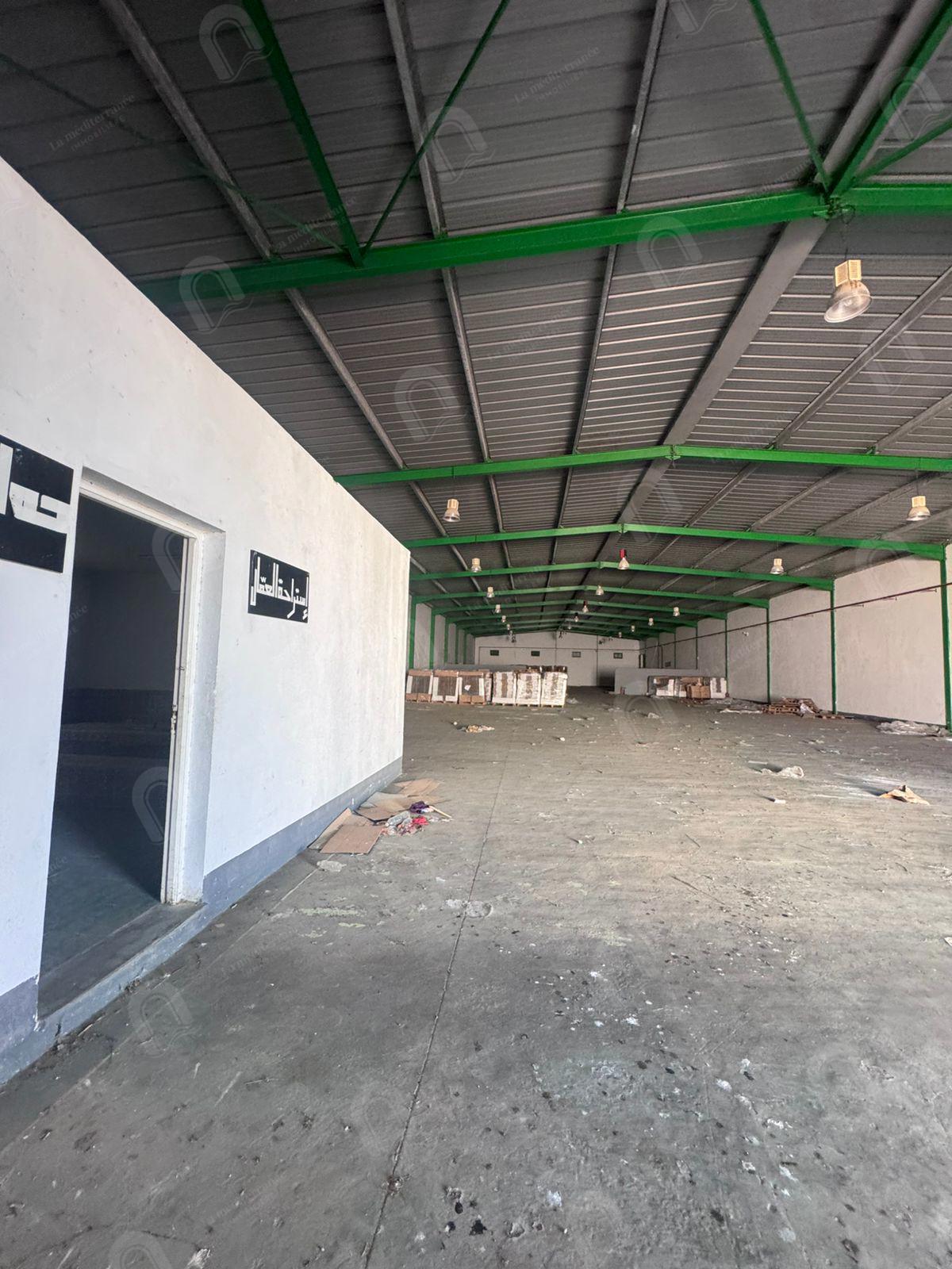 Borj El Amri&nbsp;Borj El Amri&nbsp;Location&nbsp;Autre&nbsp;Une usine industrielle � el fejja