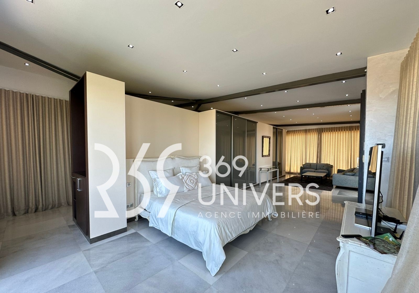 La Marsa&nbsp;Marsa Ennassim&nbsp;Location&nbsp;Maisons&nbsp;Villa meubl�e avec piscine � la marsa ref rh181