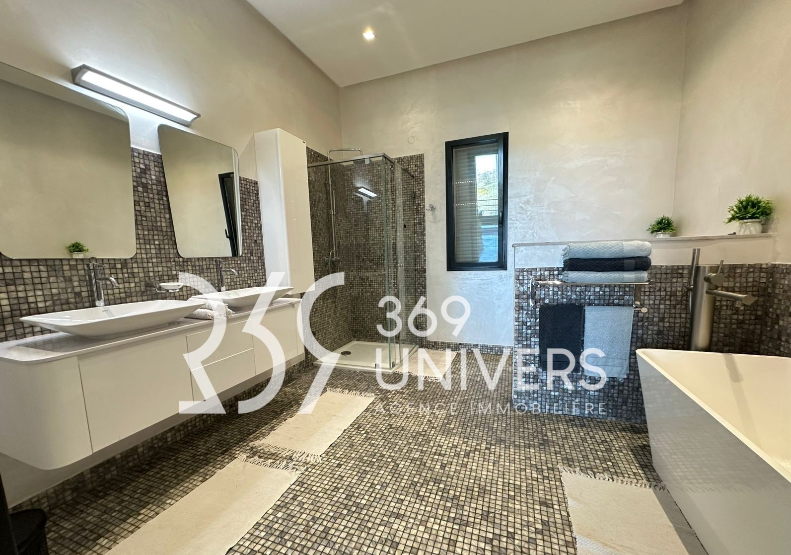 La Marsa&nbsp;Marsa Ennassim&nbsp;Location&nbsp;Maisons&nbsp;Villa meubl�e avec piscine � la marsa ref rh181