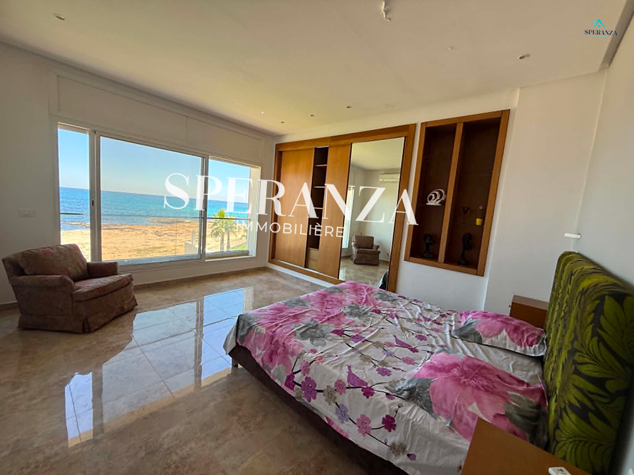 Nabeul&nbsp;Nabeul&nbsp;Vente&nbsp;Appart. 5 pi�ces+&nbsp;Villa perle de mer