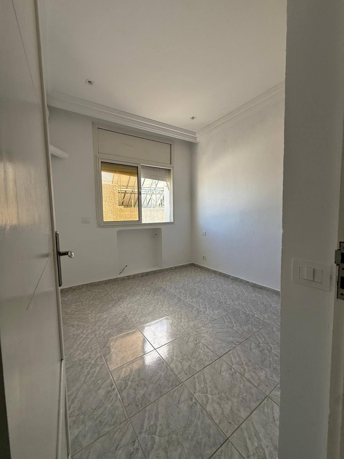 El Menzah&nbsp;El Manar 2&nbsp;Location&nbsp;Appart. 2 pi�ces&nbsp;Joli appart s2 non meubl�
