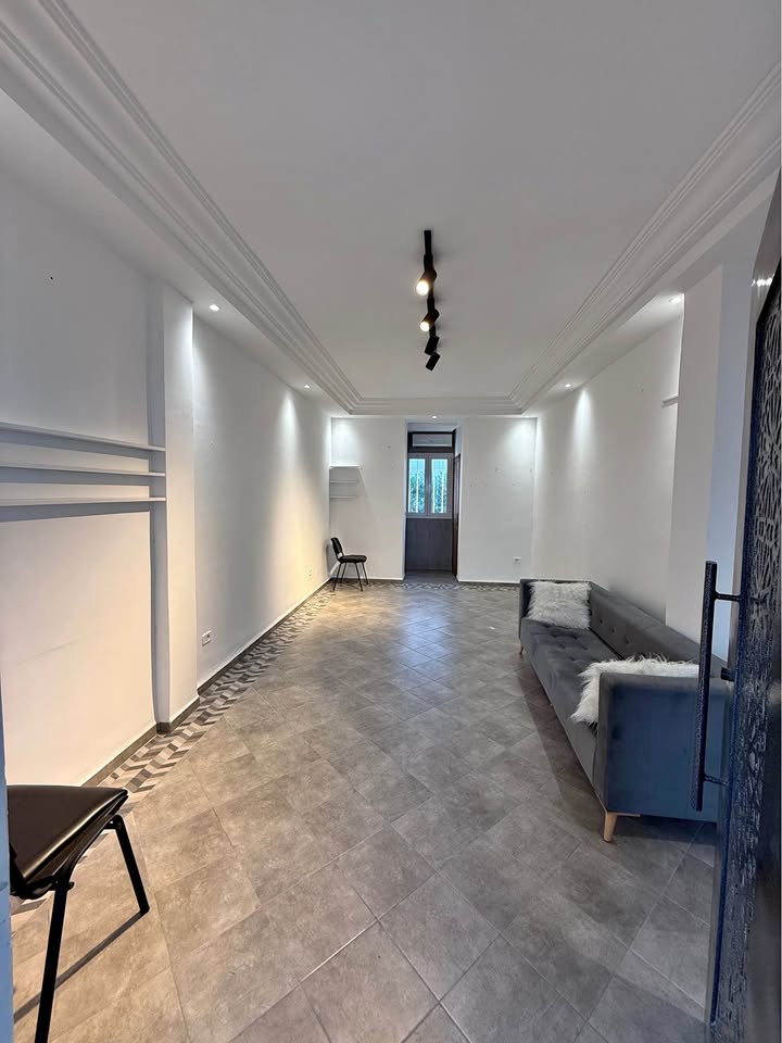 El Menzah&nbsp;El Manar 2&nbsp;Location&nbsp;Appart. 1 pi�ce&nbsp;Coqeutte bureau