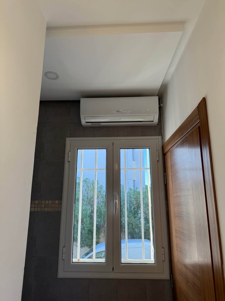 El Menzah&nbsp;El Manar 2&nbsp;Location&nbsp;Appart. 1 pi�ce&nbsp;Coqeutte bureau