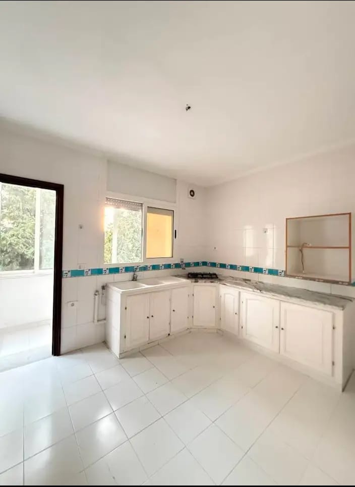 Ariana Ville&nbsp;Cite Ennasr 2&nbsp;Location&nbsp;Maisons&nbsp;Un �tage de villa s3 � ennasr 2
