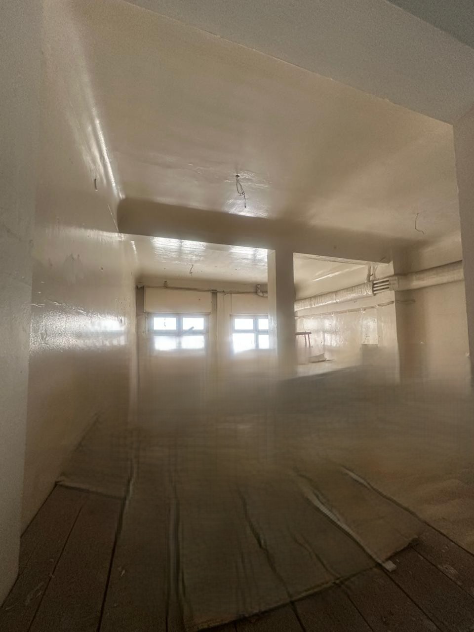 Bab Bhar&nbsp;Habib Thameur&nbsp;Bureaux & Commerces&nbsp;Atelier,Garage&nbsp;Local commercial au plein de tunis