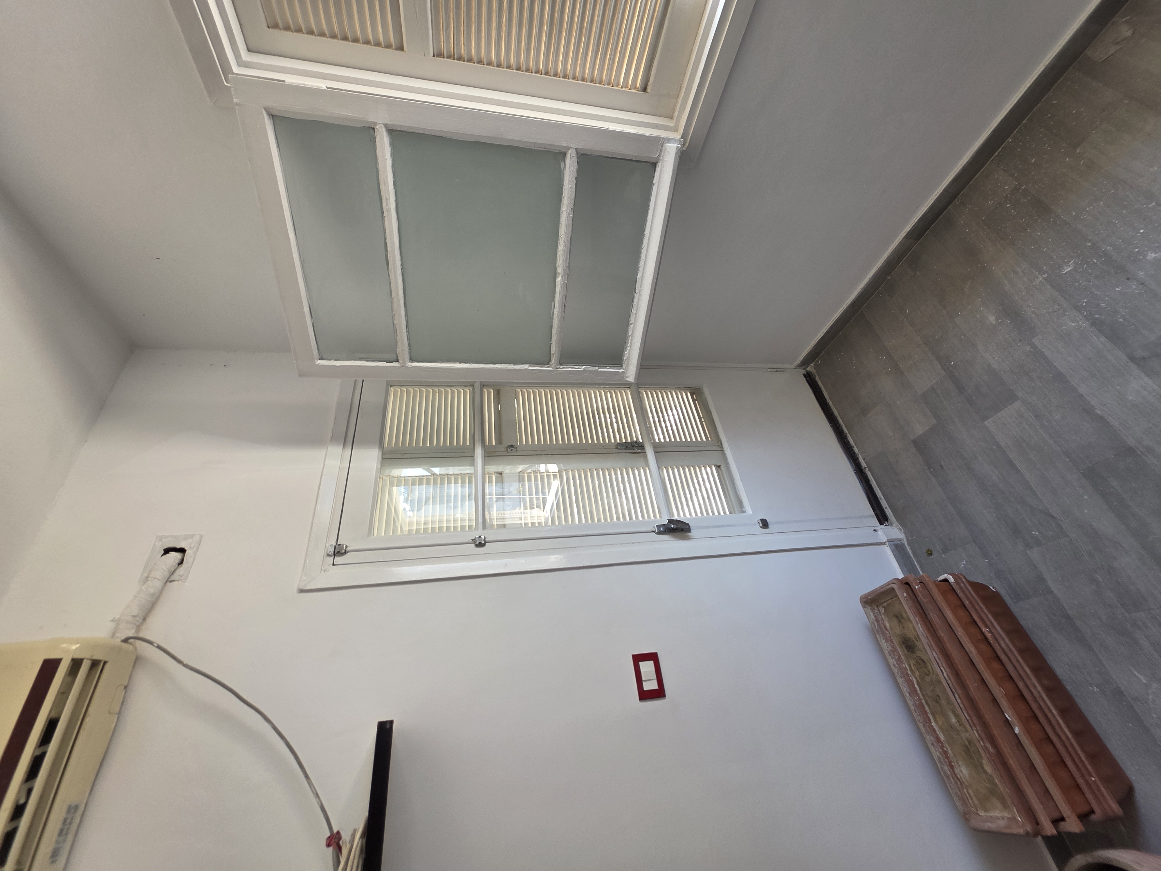El Menzah&nbsp;El Manar 1&nbsp;Location&nbsp;Appart. 3 pi�ces&nbsp;S3 1er �tage manar1 c�t� monoprix