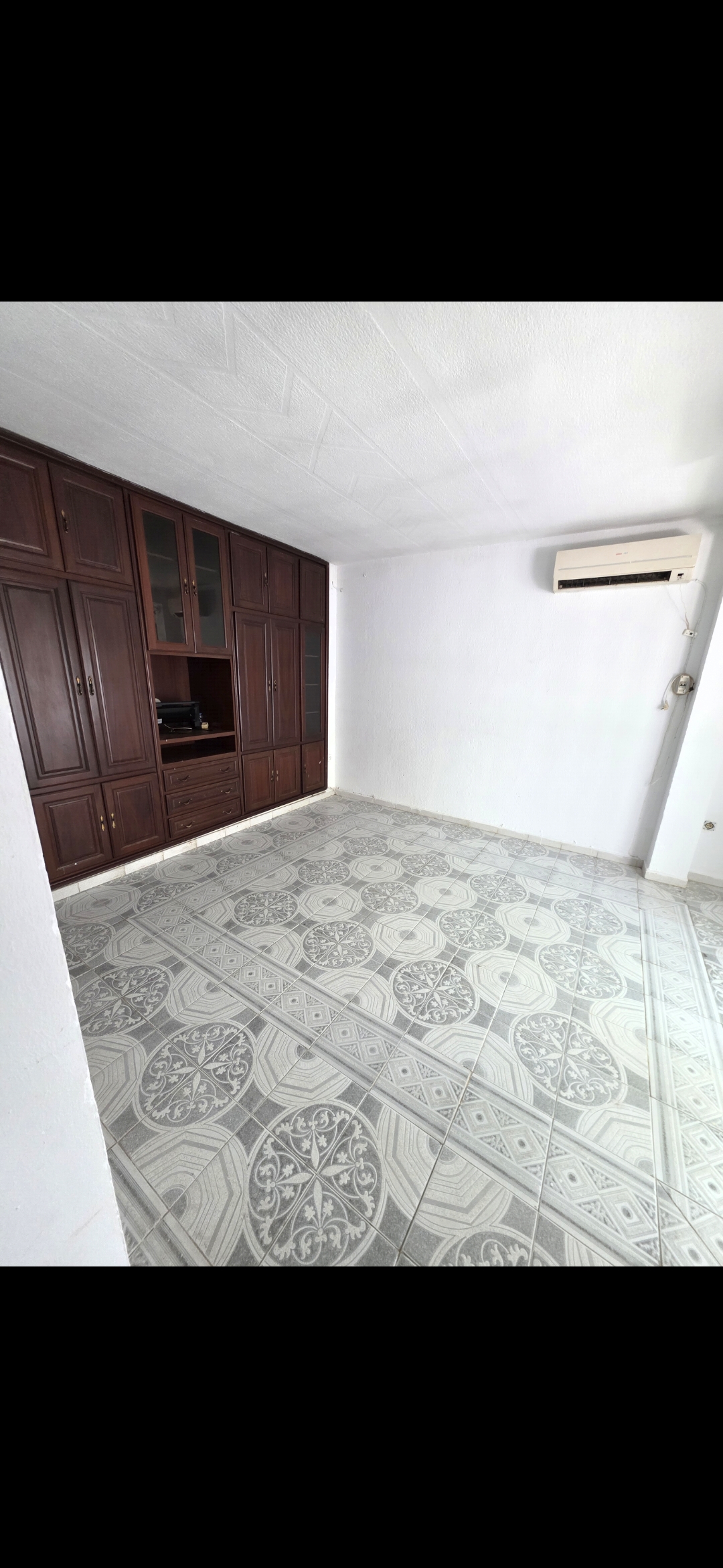 El Menzah&nbsp;El Menzah 1&nbsp;Location&nbsp;Appart. 3 pi�ces&nbsp;S2 meubl� ou vide menzah1