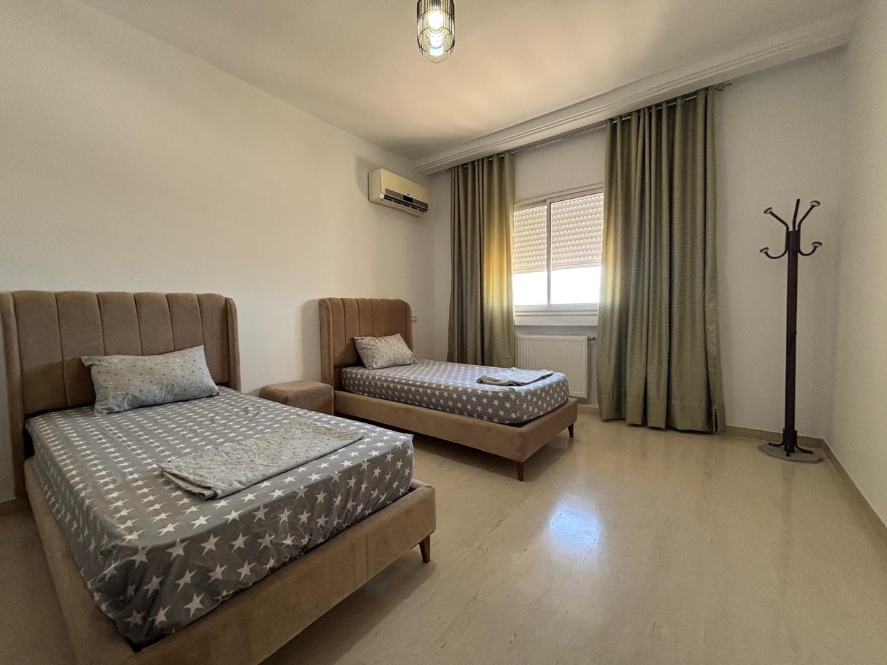 Ain Zaghouan&nbsp;Ain Zaghouan&nbsp;Location&nbsp;Appart. 3 pi�ces&nbsp;Un appt s2 vide ou meubl� � ain zaghouan