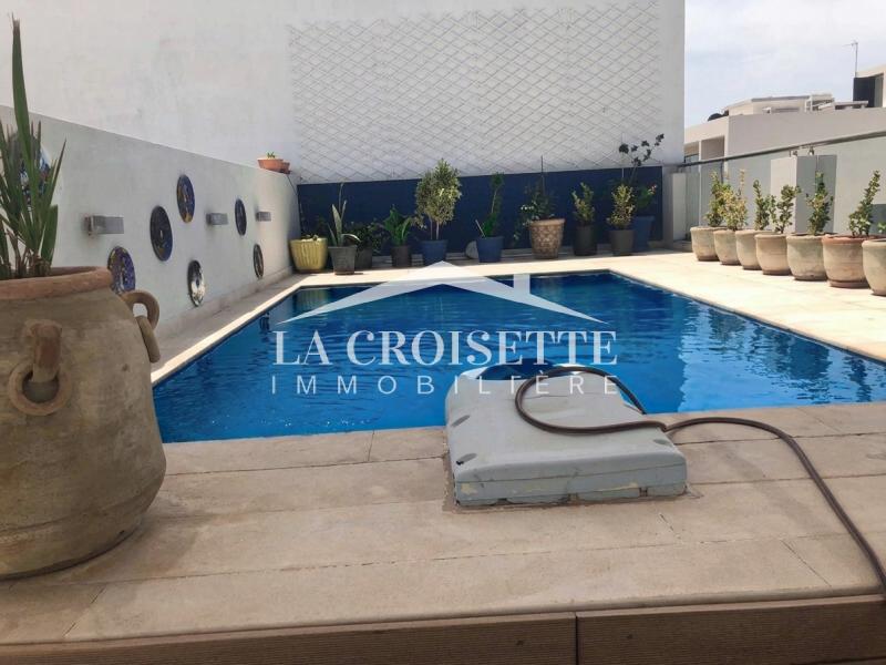 La Marsa&nbsp;Berge Du Lac&nbsp;Location&nbsp;Maisons&nbsp;Penthouse meubl� s4 avec piscine au lac2 zal0626