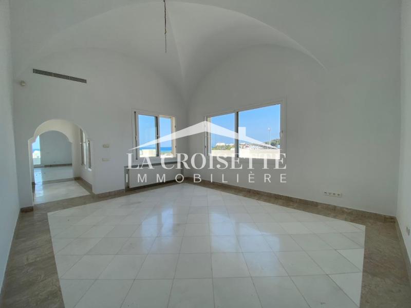 La Marsa&nbsp;Gammart&nbsp;Location&nbsp;Maisons&nbsp;Penthouse s4 avec vue sur mer � gammarth mpl0599