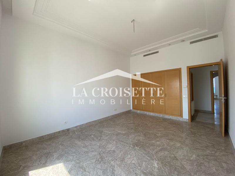 La Marsa&nbsp;Gammart&nbsp;Location&nbsp;Maisons&nbsp;Penthouse s4 avec vue sur mer � gammarth mpl0599