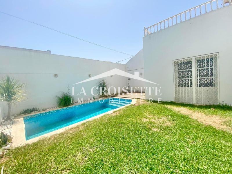 La Marsa&nbsp;Gammart&nbsp;Location&nbsp;Maisons&nbsp;Villa s5 avec piscine � gammarth mvl0117