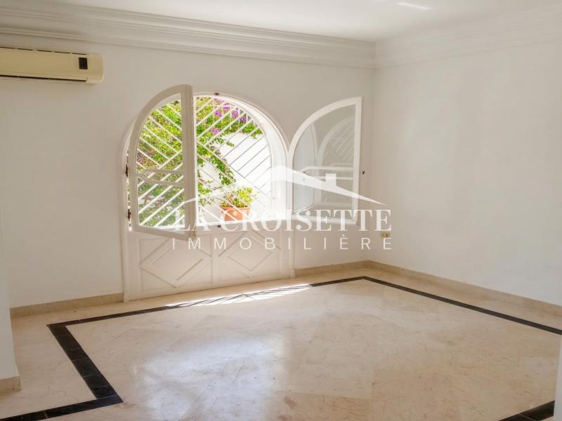 La Marsa&nbsp;Gammart&nbsp;Location&nbsp;Maisons&nbsp;Villa s6 avec piscine � gammarth mvl0113