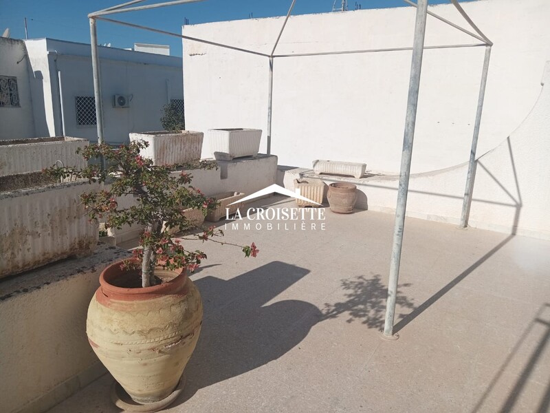 La Marsa&nbsp;Marsa Ennassim&nbsp;Location&nbsp;Appart. 3 pi�ces&nbsp;Etage de villa s2 � la marsa zel0513