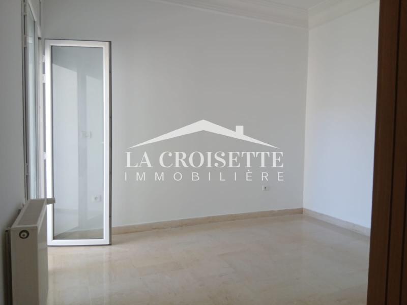 La Marsa&nbsp;Berge Du Lac&nbsp;Location&nbsp;Appart. 5 pi�ces+&nbsp;Appartement s4 au lac2 mal2291