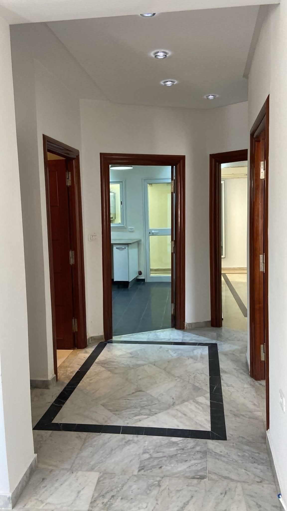 La Marsa&nbsp;Sidi Daoud&nbsp;Location&nbsp;Appart. 2 pi�ces&nbsp;S plus 2 avec terasse au rdc