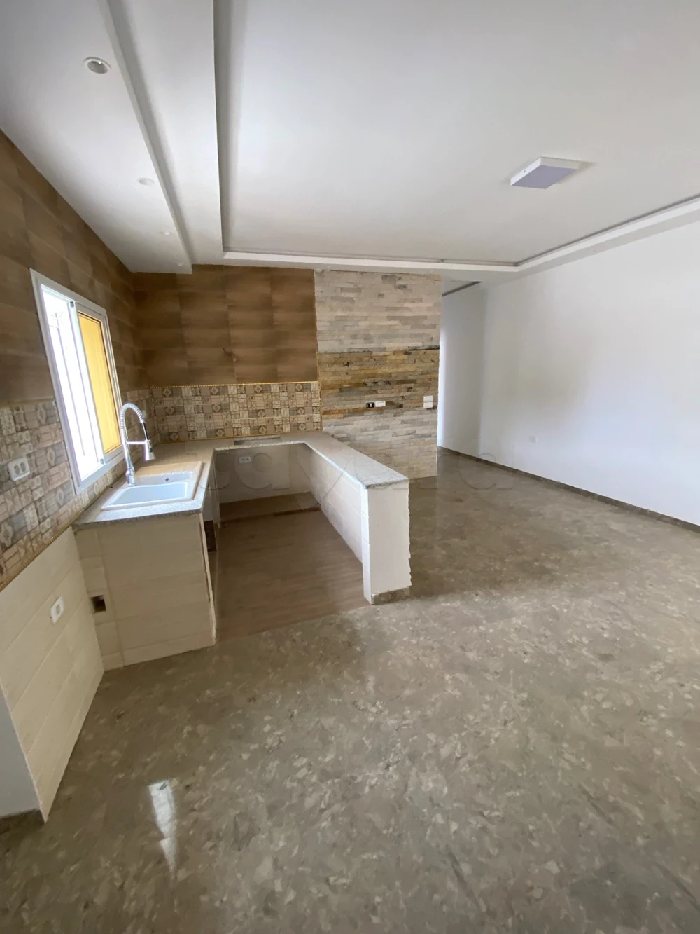 La Marsa&nbsp;Cite Bhar Lazreg&nbsp;Location&nbsp;Appart. 2 pi�ces&nbsp;S plus 2 bon standing