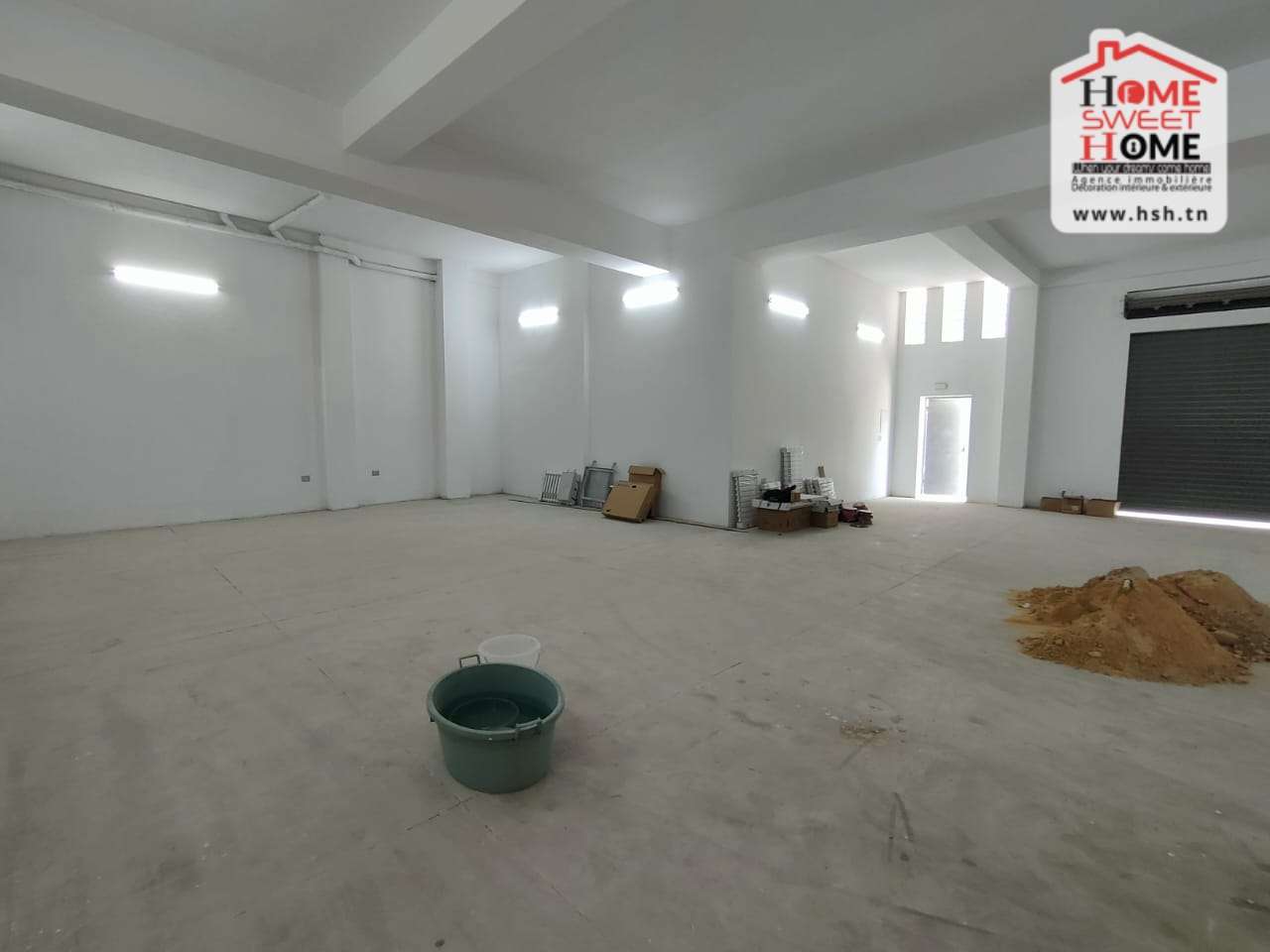 Rades&nbsp;Rades Meliane&nbsp;Bureaux & Commerces&nbsp;Atelier,Garage&nbsp;D�p�t brenda  � rades m�liane