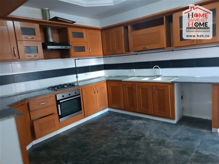 Hammam Chatt&nbsp;Borj Cedria&nbsp;Vente&nbsp;Appart. 5 pi�ces+&nbsp;Villa amritsar � borj c�dria