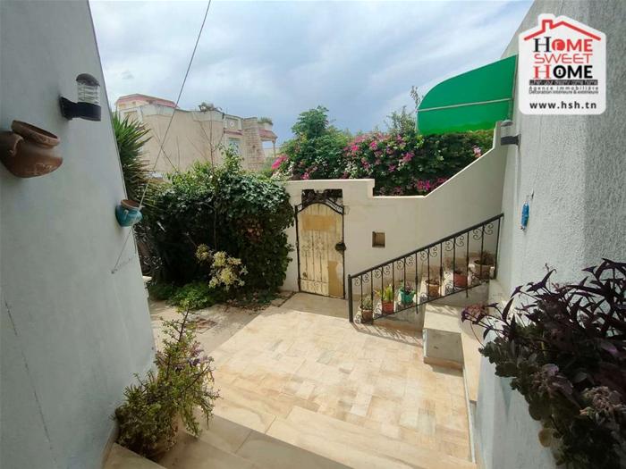 Rades&nbsp;Rades Mongil&nbsp;Vente&nbsp;Appart. 5 pi�ces+&nbsp;Villa manuella � mongil rades