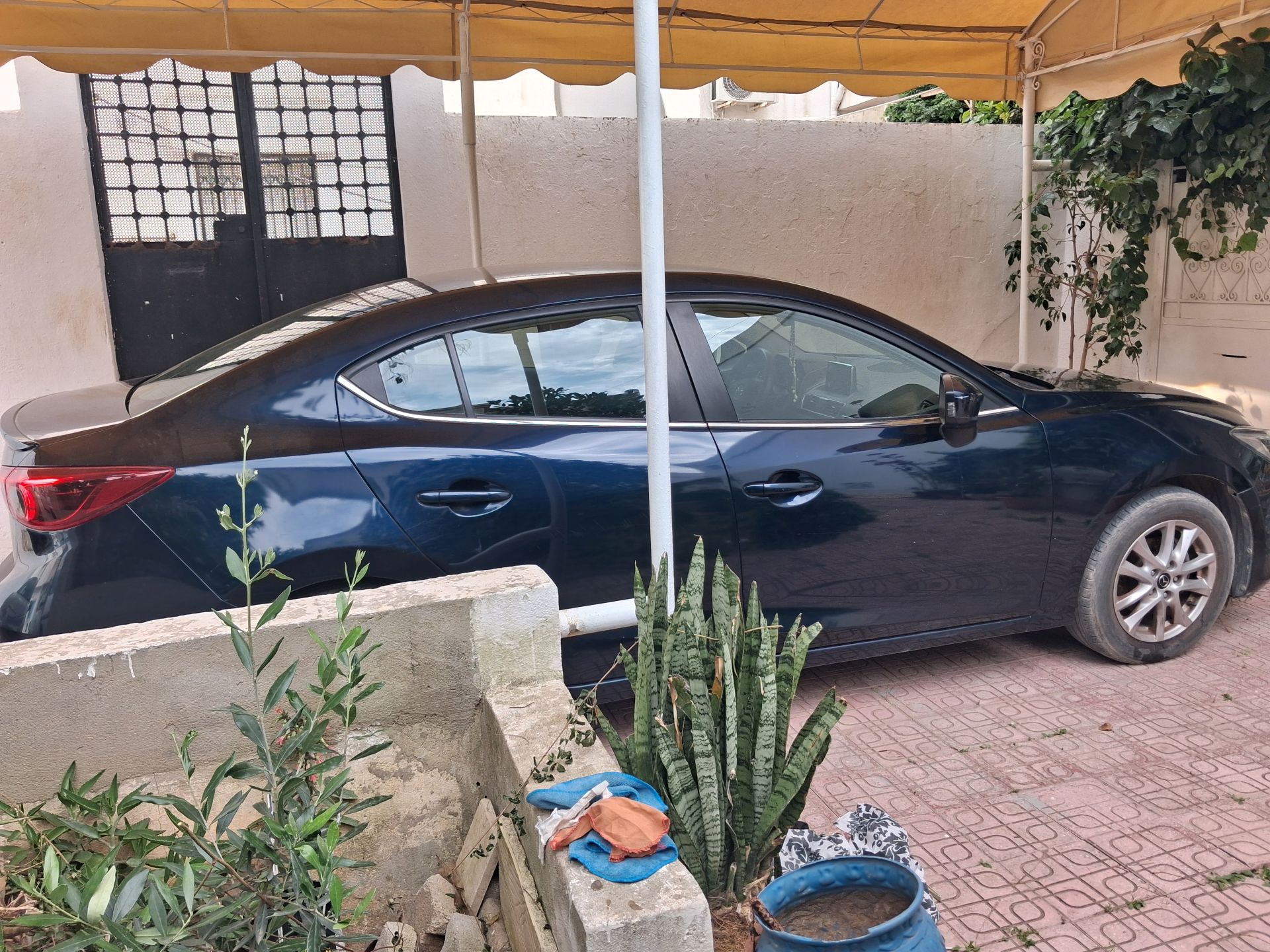 Nouvelle Medina&nbsp;El Yasminette&nbsp;Mazda&nbsp;3&nbsp;Mazda 3 berline sedan essence premi�re main