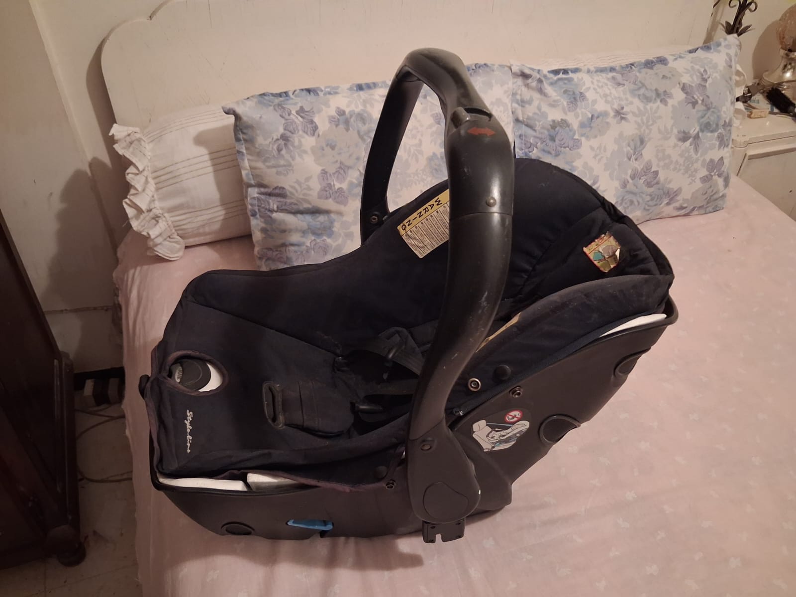 Nouvelle Medina&nbsp;El Yasminette&nbsp;S�curit� du b�b�&nbsp;Autre&nbsp;Maxi cosi de la marque haut de gamme jan� gamme