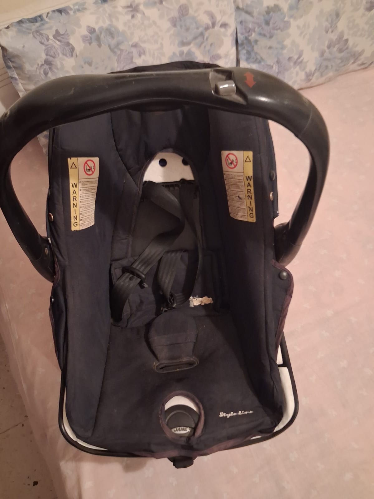 Nouvelle Medina&nbsp;El Yasminette&nbsp;S�curit� du b�b�&nbsp;Autre&nbsp;Maxi cosi de la marque haut de gamme jan� gamme