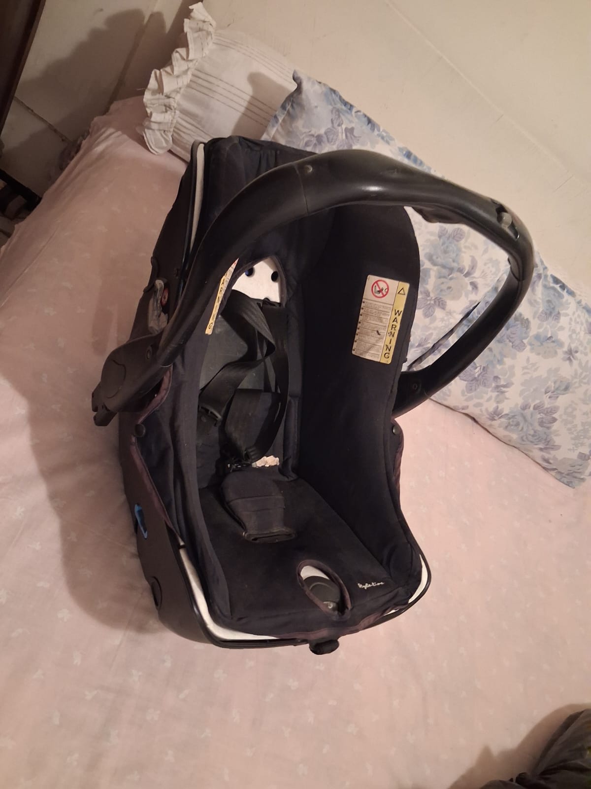 Nouvelle Medina&nbsp;El Yasminette&nbsp;S�curit� du b�b�&nbsp;Autre&nbsp;Maxi cosi de la marque haut de gamme jan� gamme