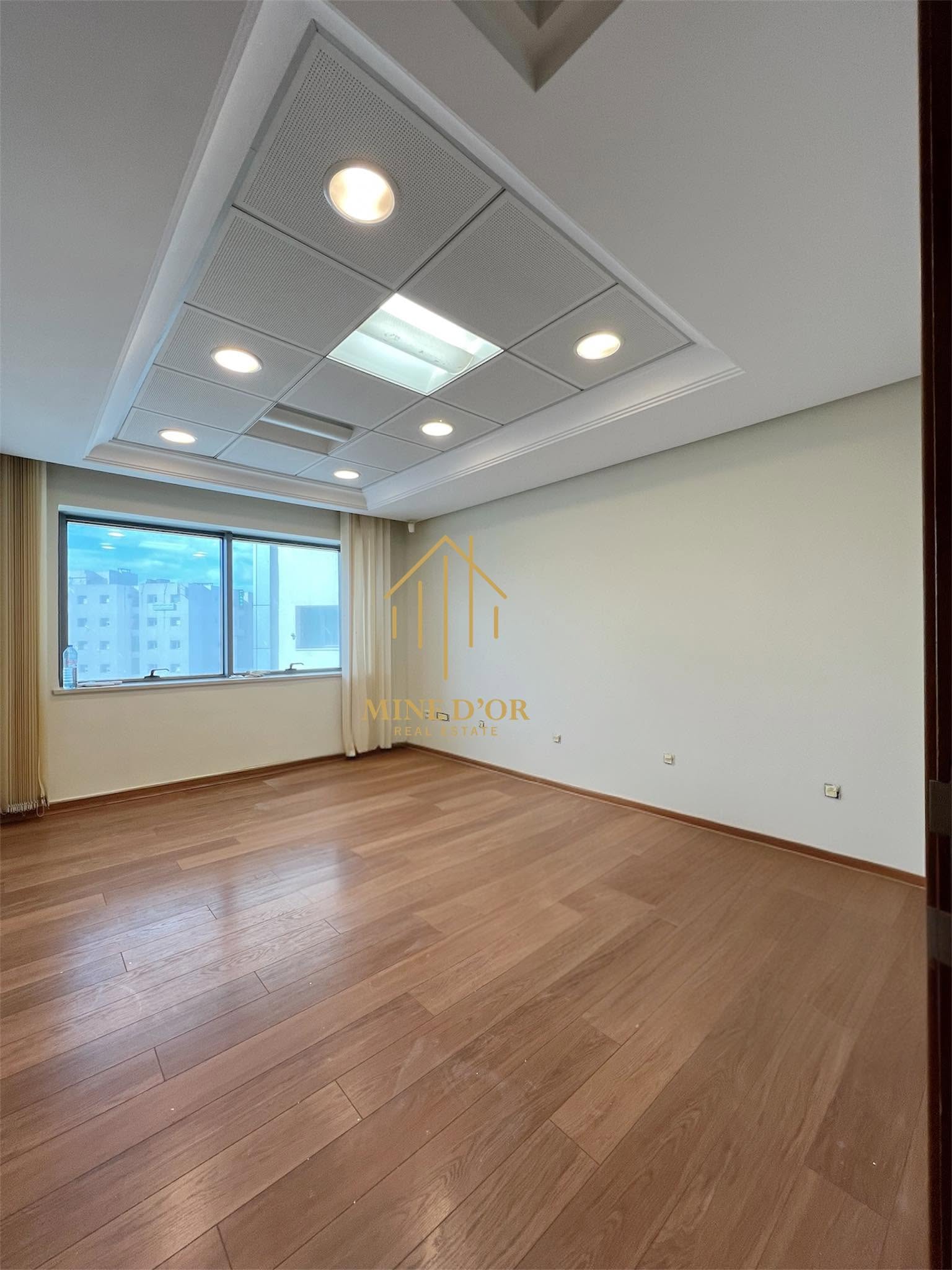 Cite El Khadra&nbsp;Zone urbaine nord&nbsp;Bureaux & Commerces&nbsp;Bureau&nbsp;Bureau h3 totalement renov� au centre urbain nord