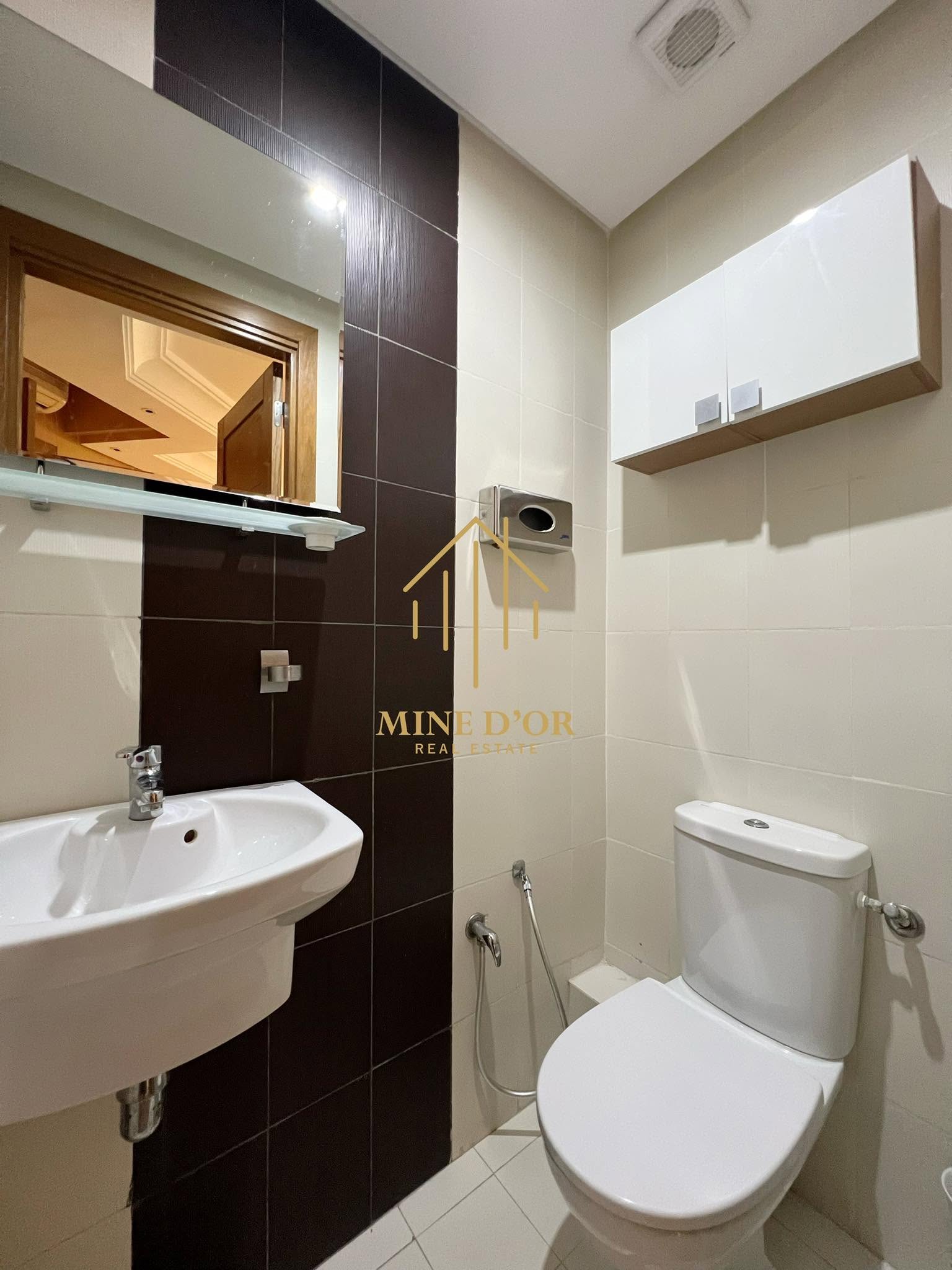 Cite El Khadra&nbsp;Zone urbaine nord&nbsp;Bureaux & Commerces&nbsp;Bureau&nbsp;Bureau h3 totalement renov� au centre urbain nord