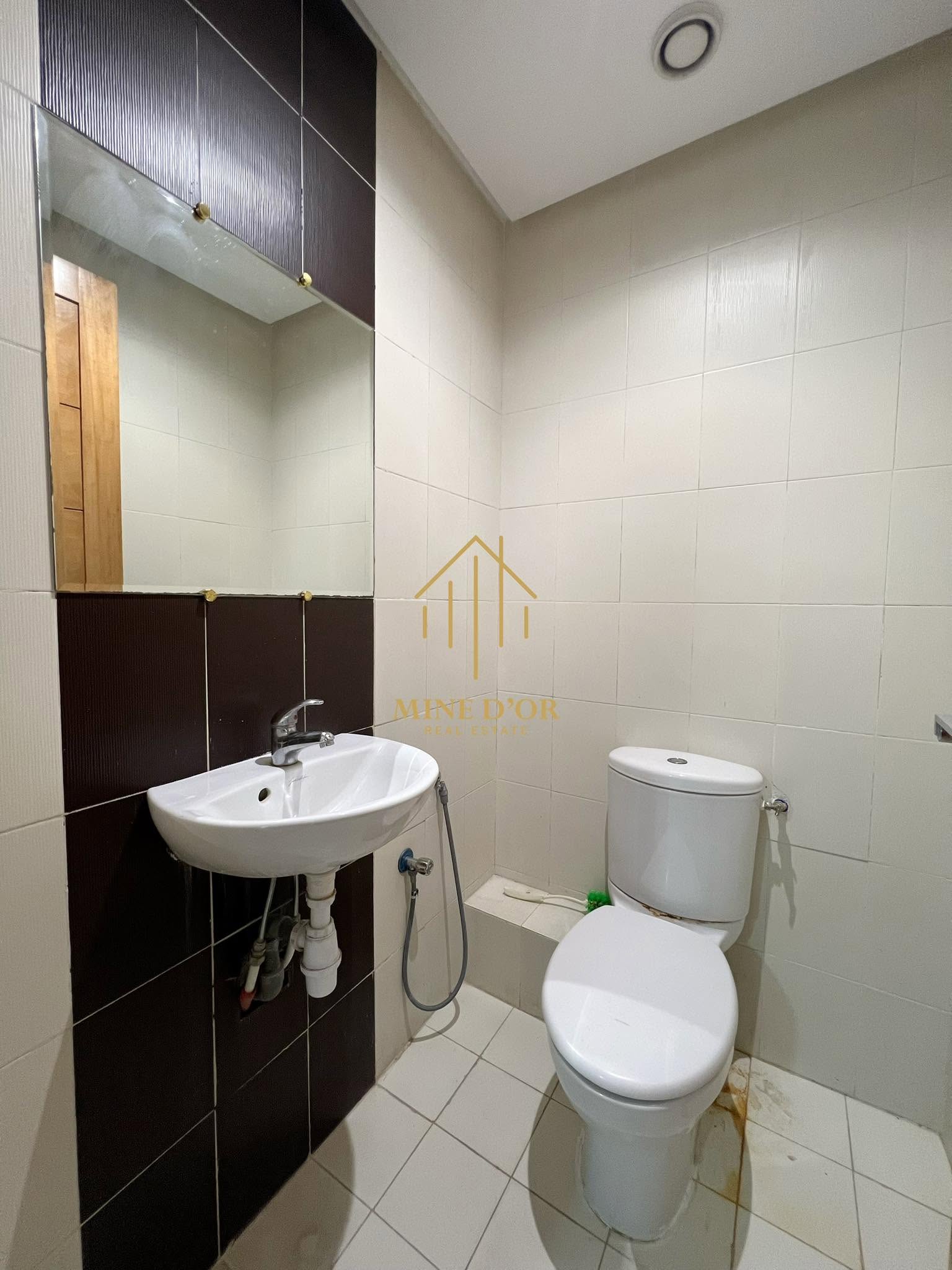 Cite El Khadra&nbsp;Zone urbaine nord&nbsp;Bureaux & Commerces&nbsp;Bureau&nbsp;Bureau h2 au centre urbain nord
