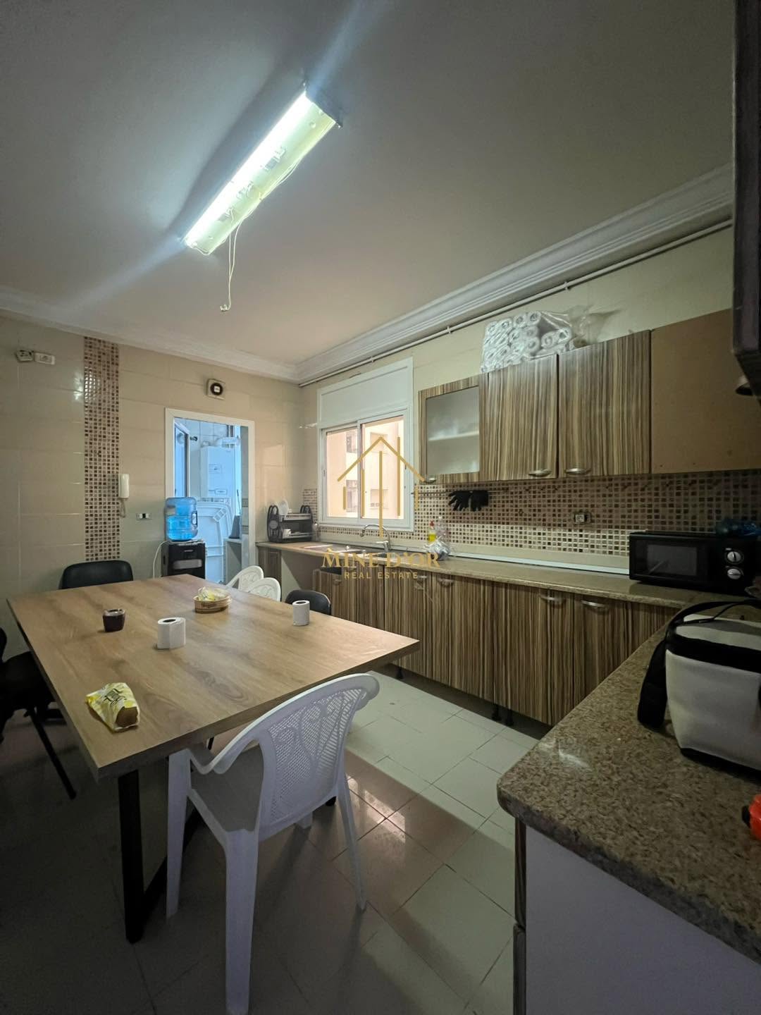 Cite El Khadra&nbsp;Zone urbaine nord&nbsp;Location&nbsp;Appart. 4 pi�ces&nbsp;Apprt a usage bureautique au centre urbain nord