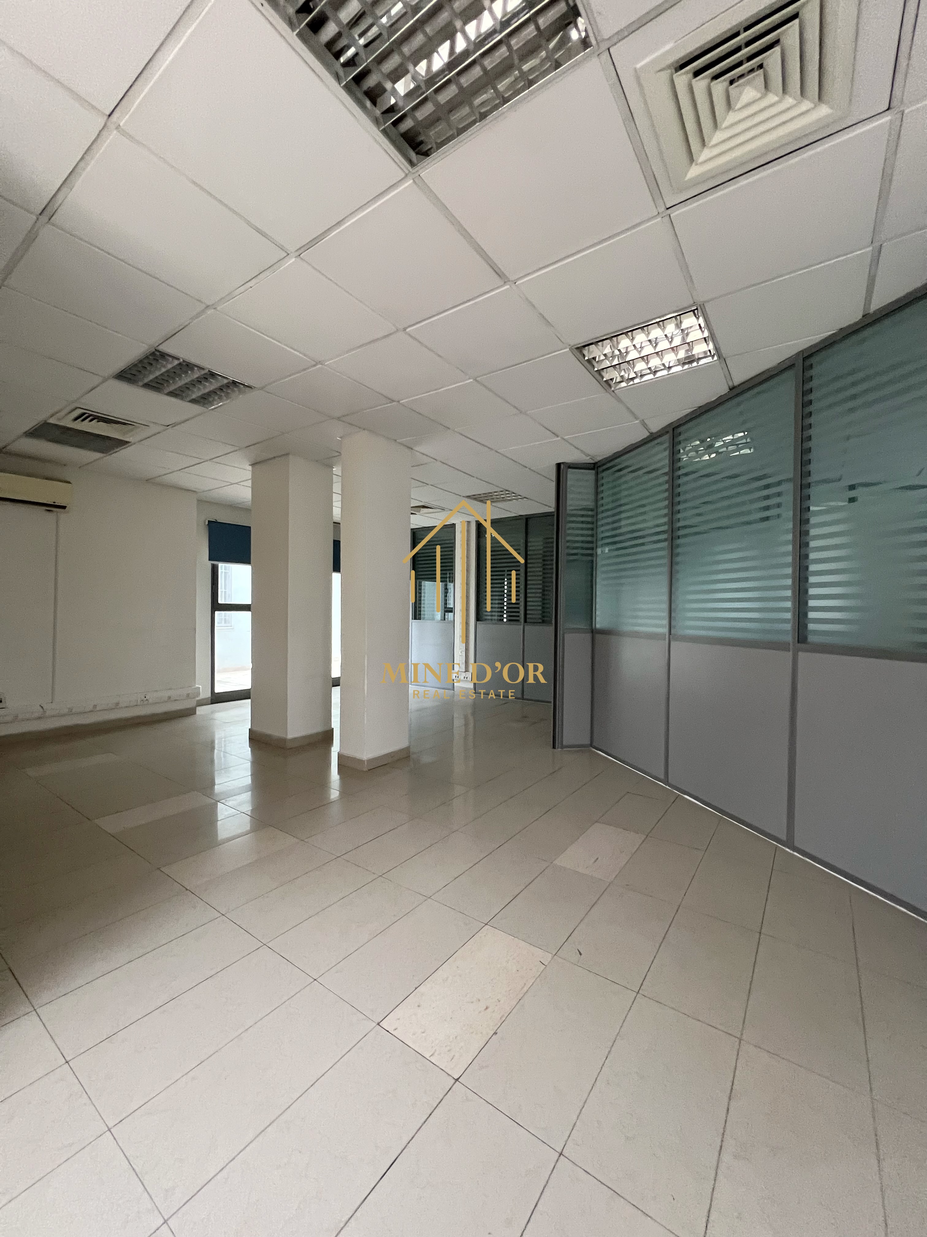 Bab Bhar&nbsp;Montplaisir&nbsp;Bureaux & Commerces&nbsp;Bureau&nbsp;Bureau cloisonn� en 6 espaces au rez de chauss�e