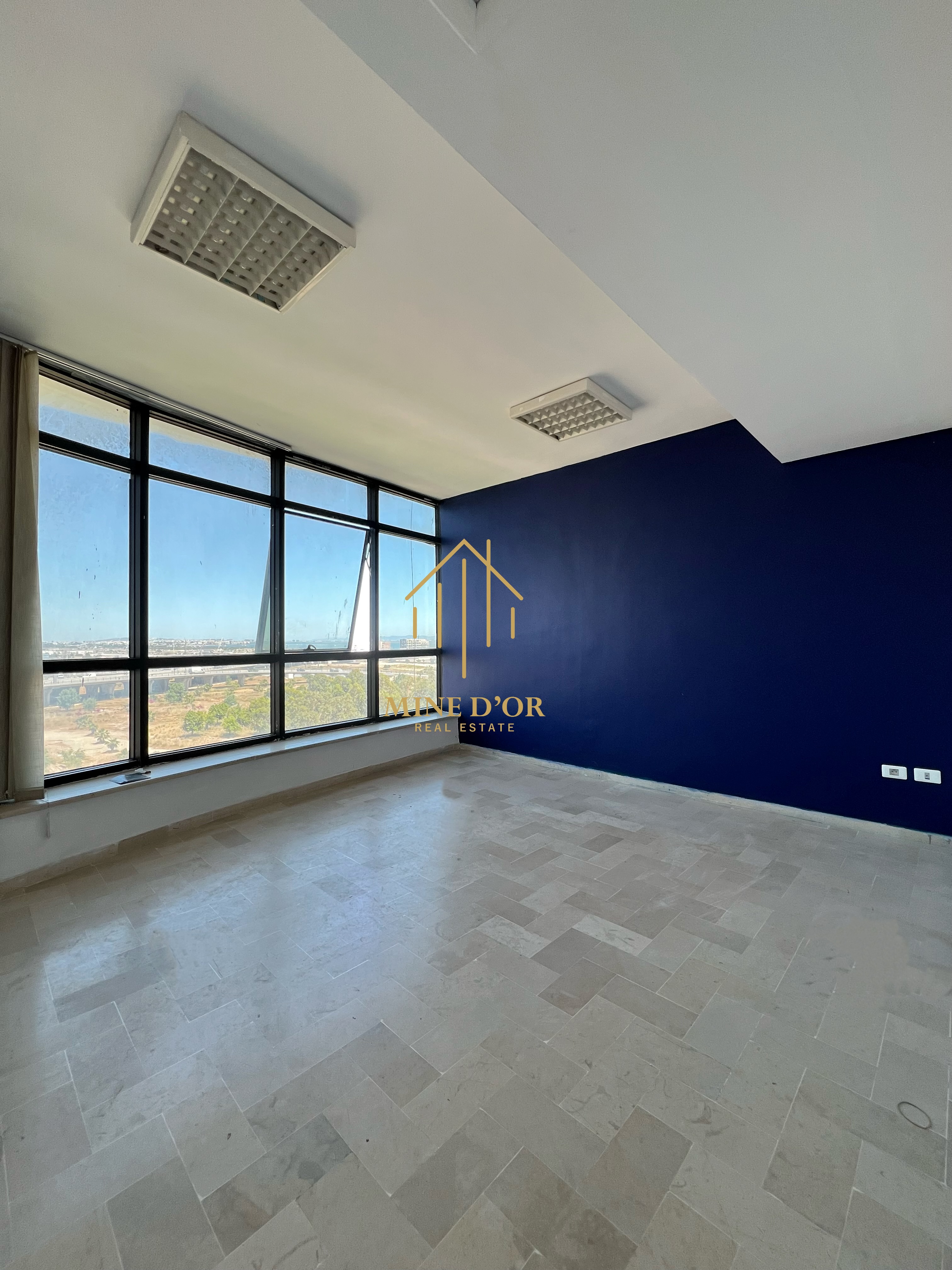 Bab Bhar&nbsp;Montplaisir&nbsp;Bureaux & Commerces&nbsp;Bureau&nbsp;Bureau montplaisir