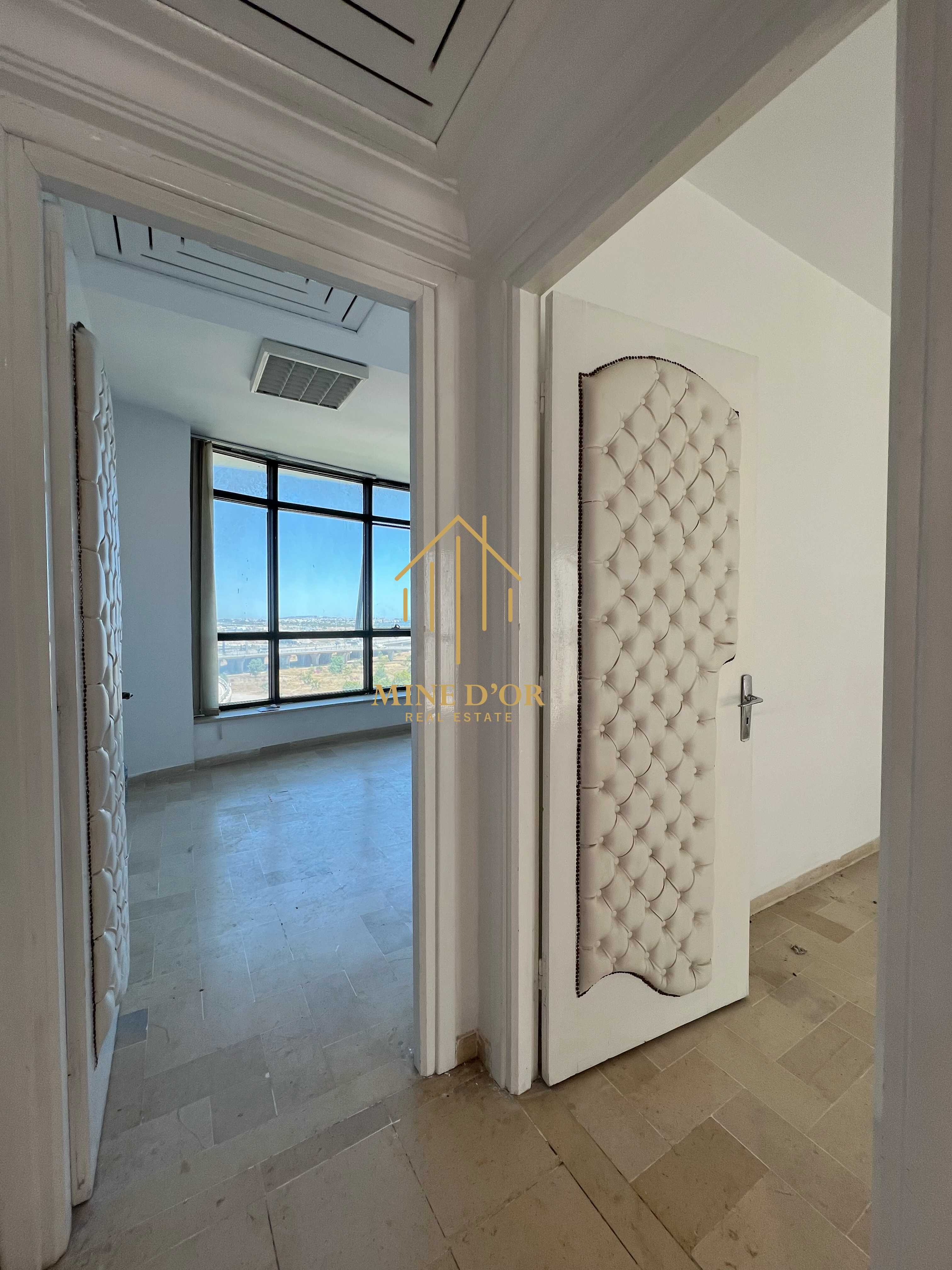 Bab Bhar&nbsp;Montplaisir&nbsp;Bureaux & Commerces&nbsp;Bureau&nbsp;Bureau montplaisir