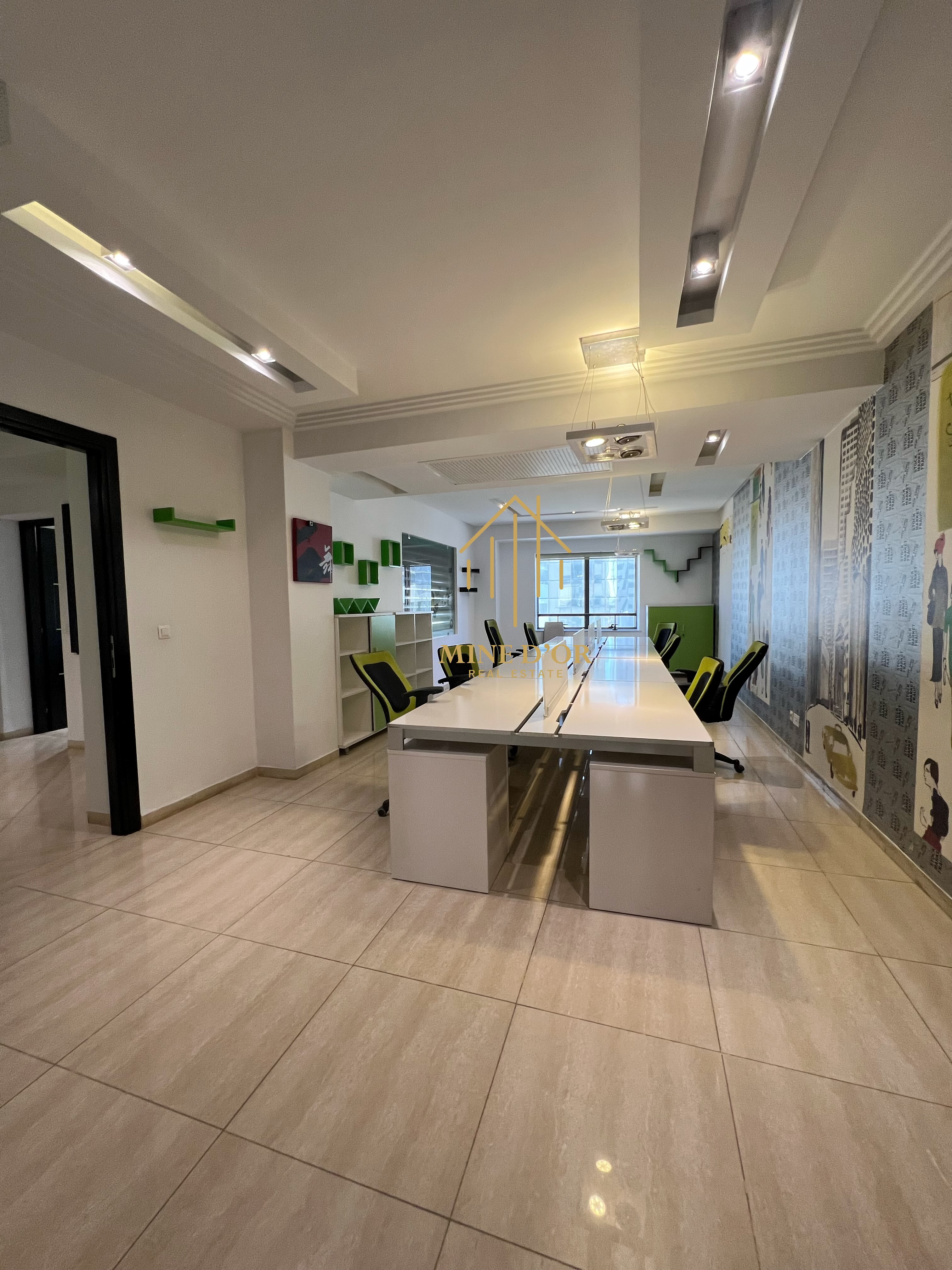 Cite El Khadra&nbsp;Zone urbaine nord&nbsp;Bureaux & Commerces&nbsp;Bureau&nbsp;Bureau 250m2 meubl� hts au centre urbain nord