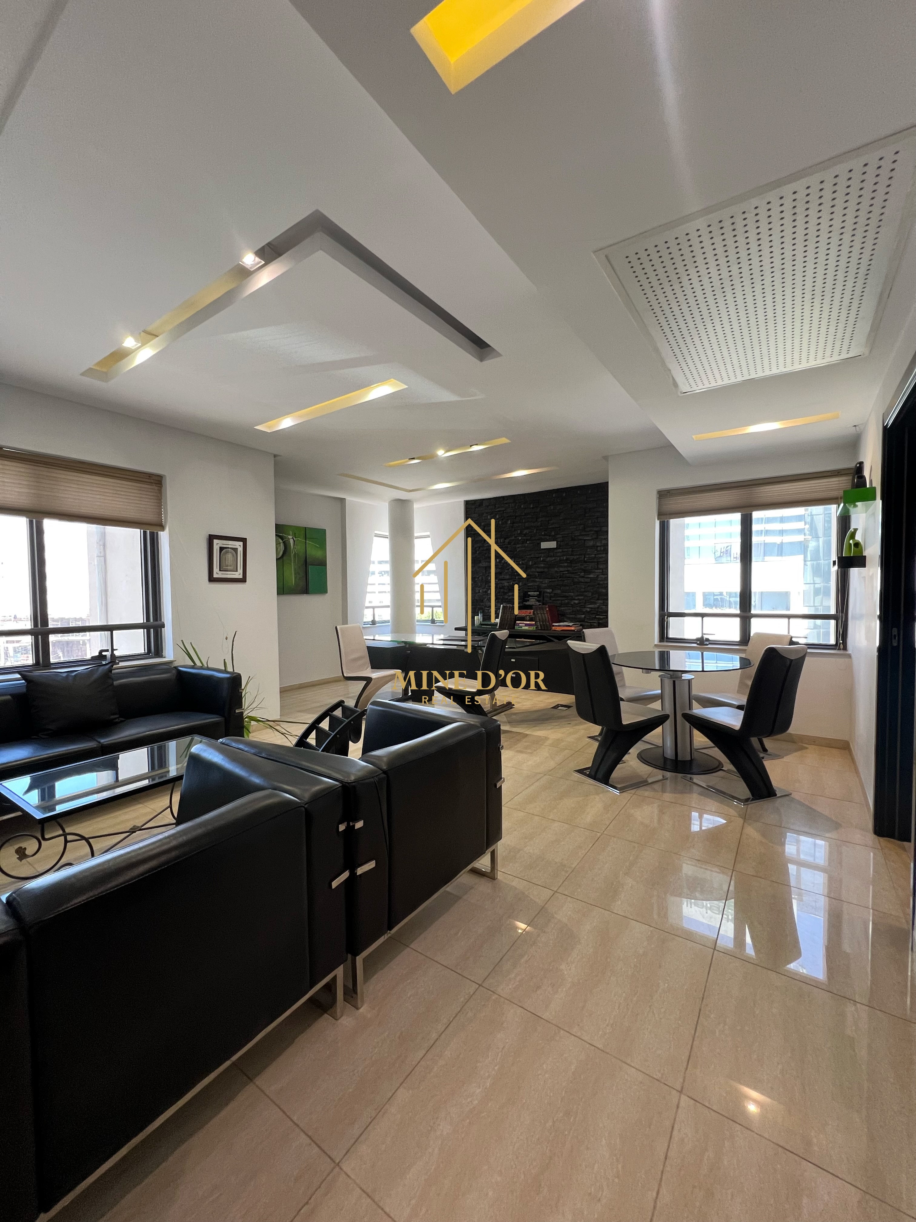 Cite El Khadra&nbsp;Zone urbaine nord&nbsp;Bureaux & Commerces&nbsp;Bureau&nbsp;Bureau 250m2 meubl� hts au centre urbain nord