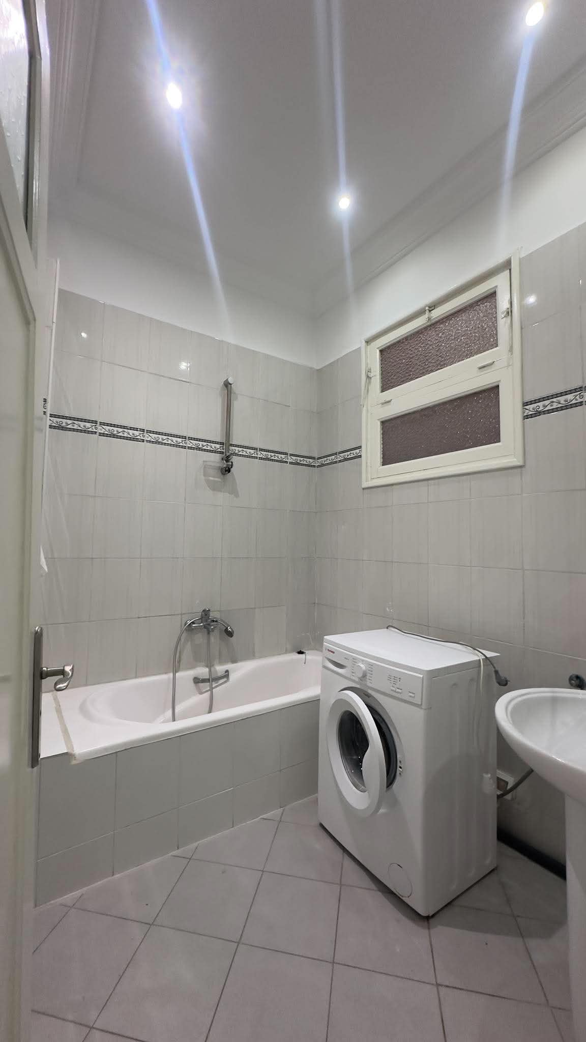 Bab Bhar&nbsp;Bab Bhar&nbsp;Location&nbsp;Appart. 1 pi�ce&nbsp;Appartement s1 meubl� au centre ville