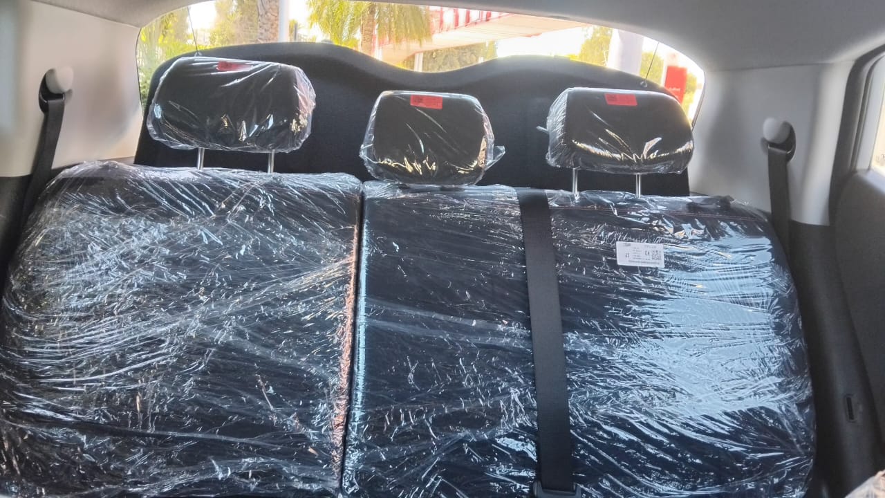 El Menzah&nbsp;El Menzah 1&nbsp;Hyundai&nbsp;Autre Mod�le&nbsp;Faible kilom�trage