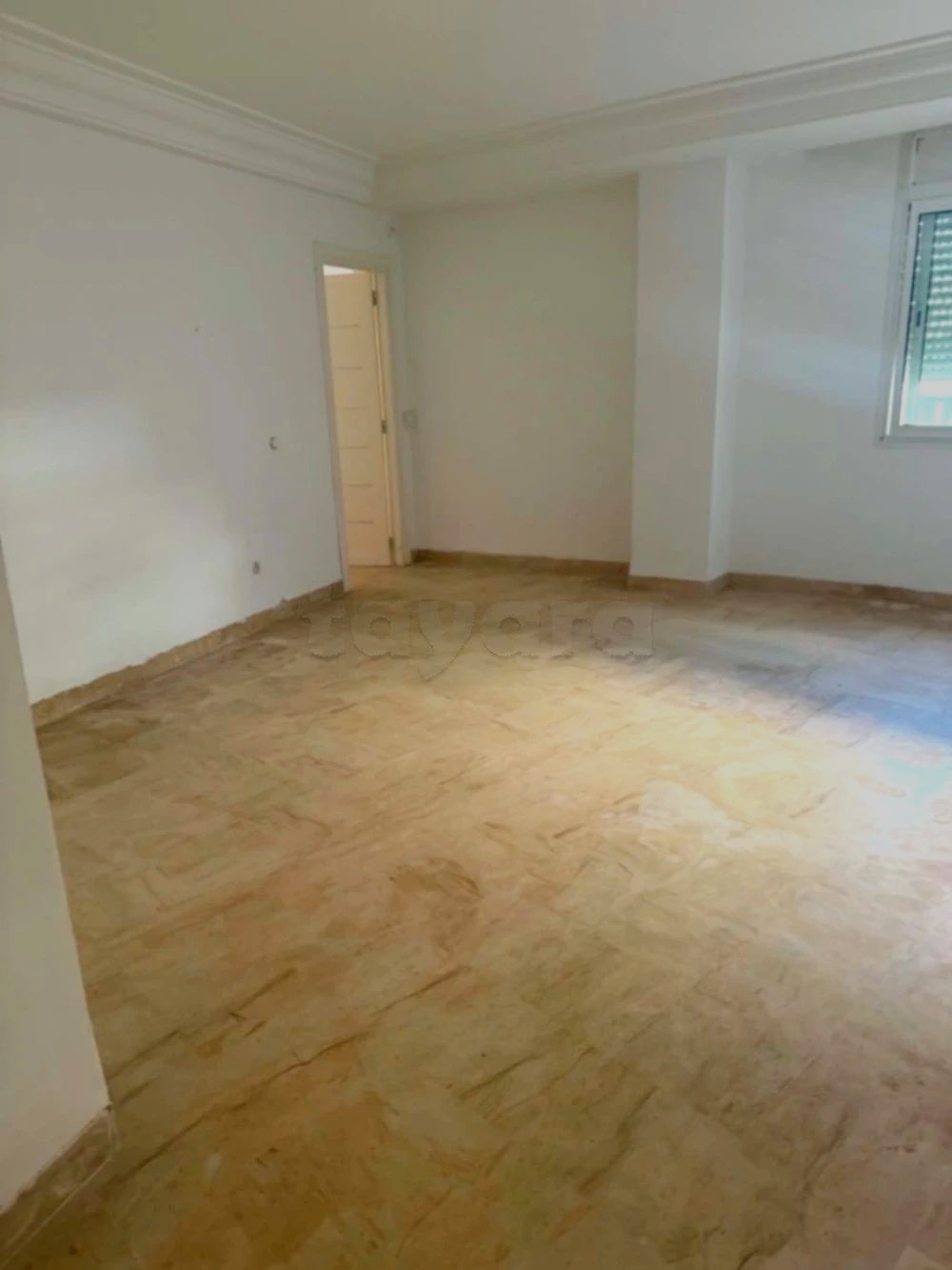 Ariana Ville&nbsp;Cite Ennasr 1&nbsp;Location&nbsp;Appart. 2 pi�ces&nbsp;Grand s1 avec jardin