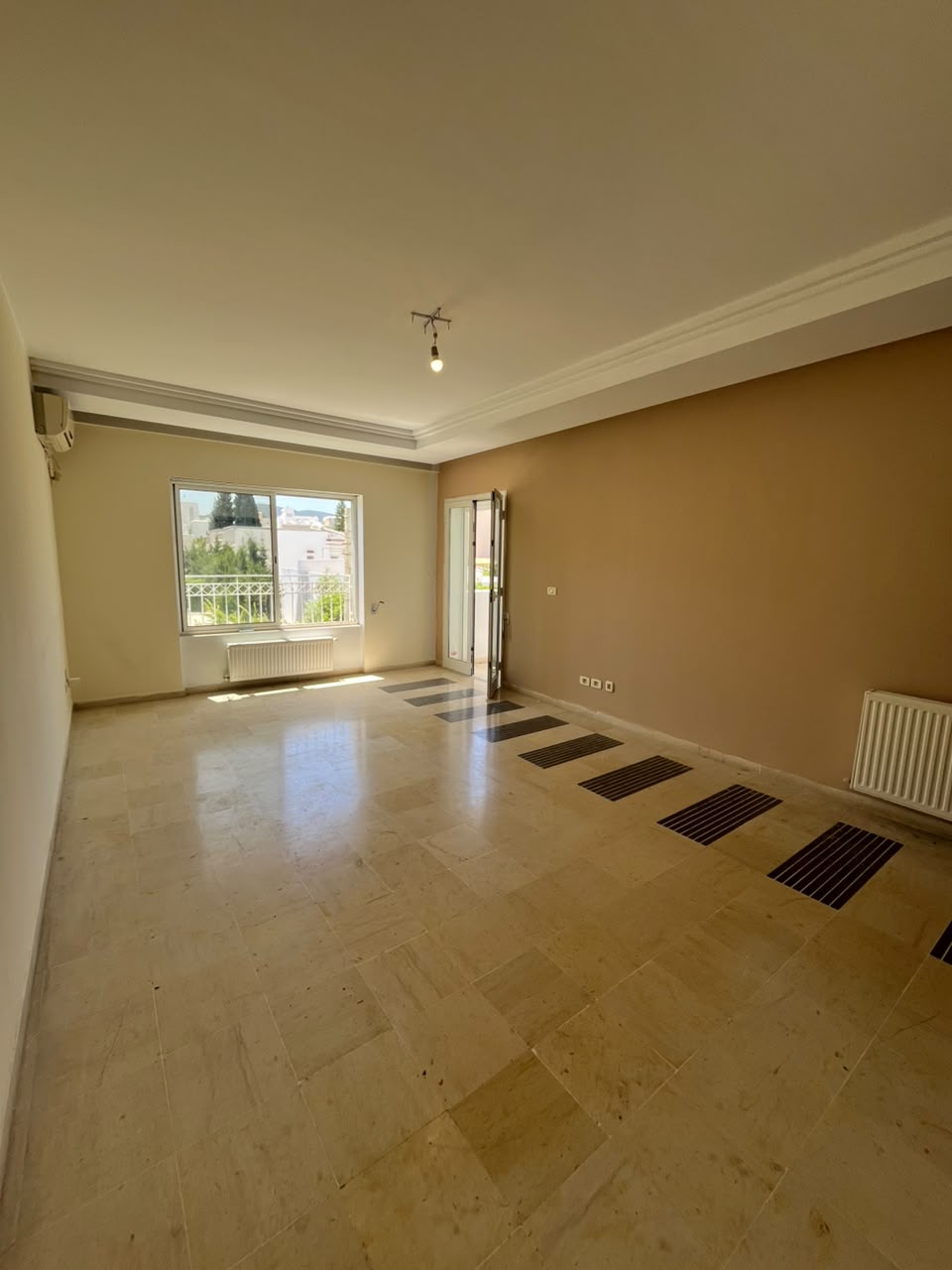 Bou Mhel El Bassatine&nbsp;Bou Mhel&nbsp;Location&nbsp;Appart. 3 pi�ces&nbsp;Appartement s3 bel air